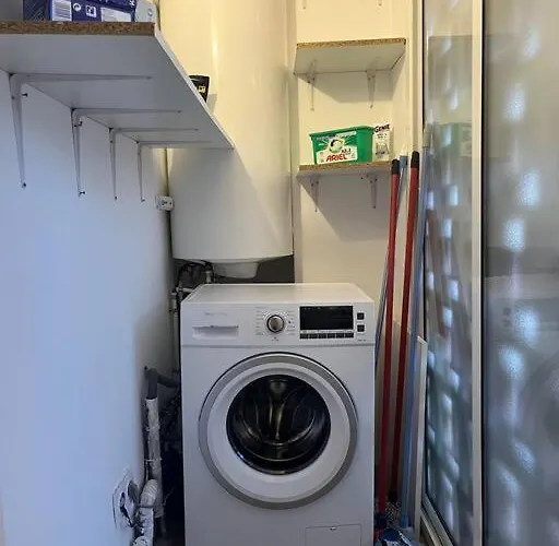 - Apartamento *
